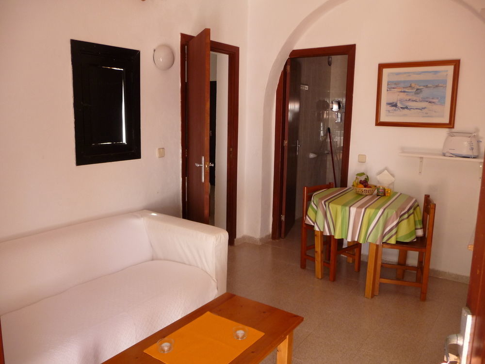 Apartamentos Osa Menor Cala D´Or Esterno foto