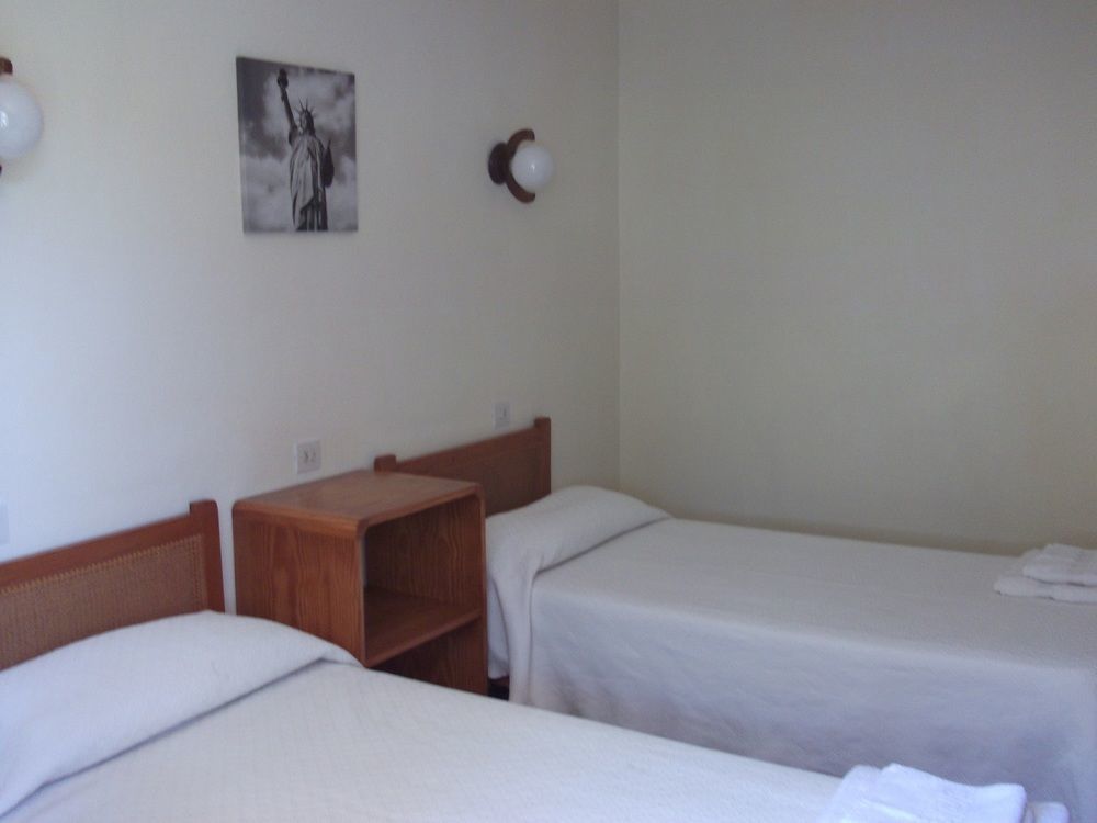 Apartamentos Osa Menor Cala D´Or Esterno foto